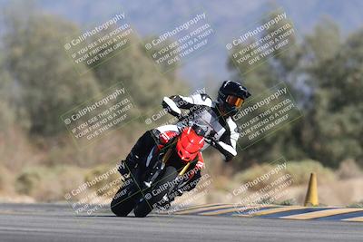 media/Oct-13-2025-Moto Forza (Mon) [[a66d839500]]/4-C Group/Session 4 Turn 7/